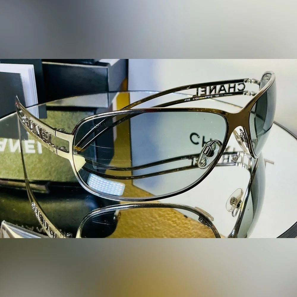 Chanel Vintage Sunglasses – Silver Frame, Gradient Lens, Unisex, Authentic